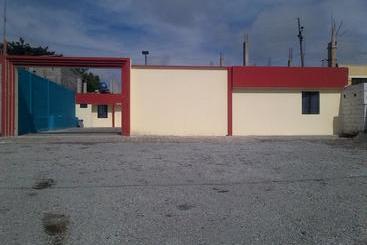 پانسیون Hostal La Joya