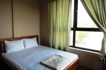 An Hung Lakeview