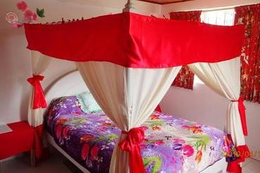 Hosteria Rose Cottage