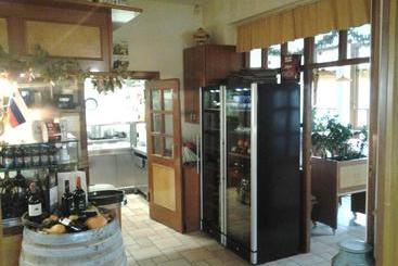 پانسیون Guest House Arvaj