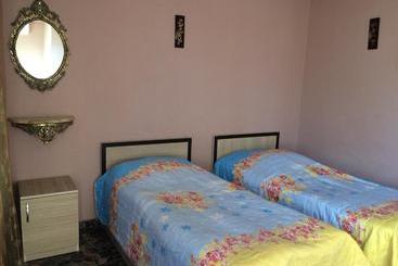 پانسیون Magnolia Guest House