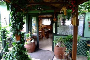 پانسیون Grill Garten Vendégház