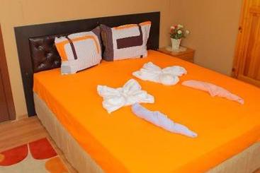 پانسیون Guest House Amore