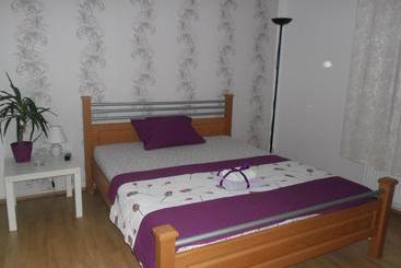 پانسیون Rooms Villa Luigi