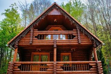 هاستل Toursit Complex Polyana Kvasova