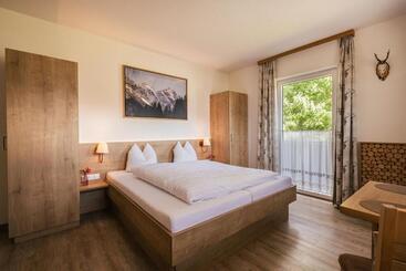 펜션 Apartments Morandell