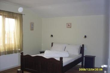 پانسیون Casa Oana