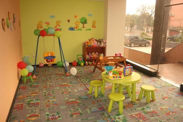 Aparthotel Vris