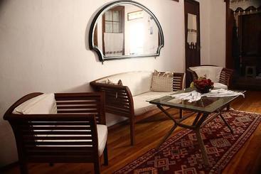 Ayfada Cafe & Pension