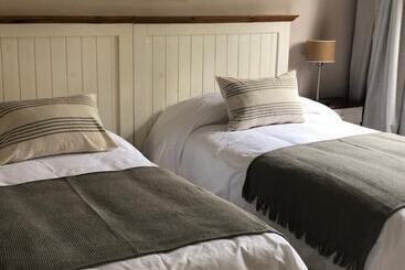 هتل آپارتمان Green Sea Apart