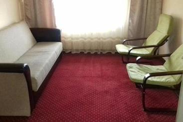 پانسیون Camves Inn