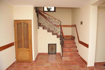پانسیون Vila Korona