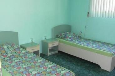 پانسیون Villa Mari Guest Rooms