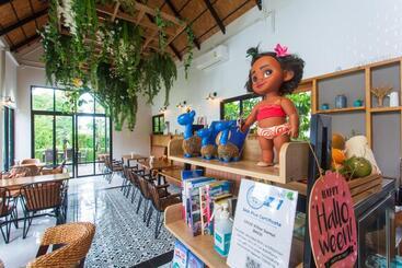 هتل Chuz Villas Samui Sha Plus