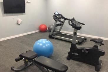 هتل Global Luxury Suites Longwood Medical