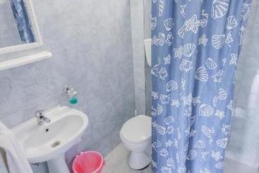 پانسیون Rooms Molabeciri