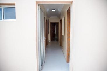 هتل Dakar International House