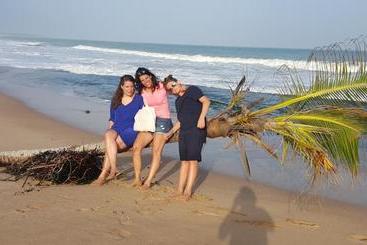 تختخواب و صبحانه Blue Beach Paradise