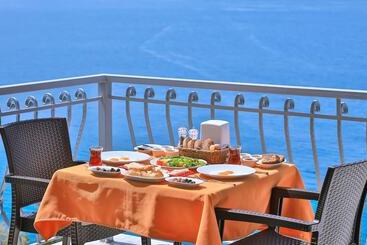 Bed and Breakfast No37