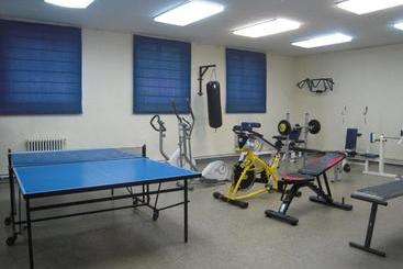 مسافرخانه Residencia Universitaria Cardenal Cisneros
