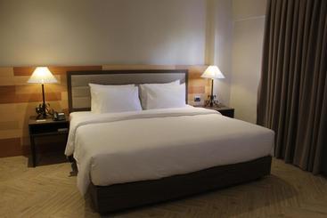 Acacia Hotel Bacolod