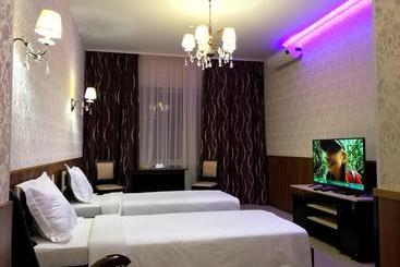 هتل Comfort-place