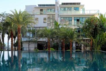 هتل D Lan Resort