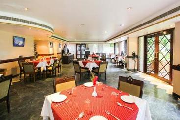 هتل Treebo Trend Royal Inn