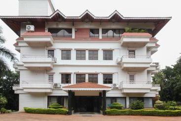 هتل Treebo Trend Royal Inn