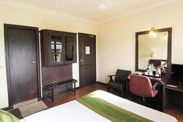 هتل Treebo Trend Royal Inn