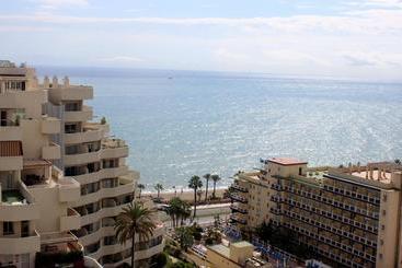 Apartamentos Benal Beach Geinsa