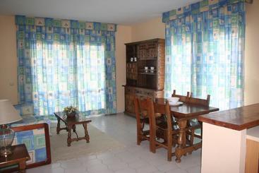 Apartamentos Benal Beach Geinsa