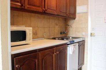 Apartamentos Benal Beach Geinsa