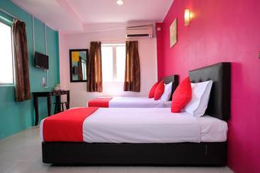 هتل Oyo 603 Sri Padang Inn