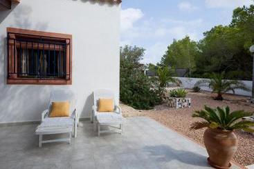 Viviendas Los Olivos  Formentera Break