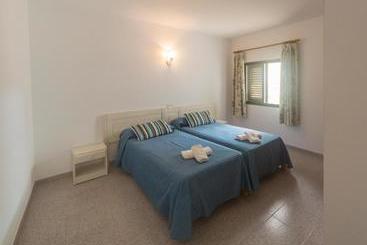 Apartamentos Playamar  Formentera Break