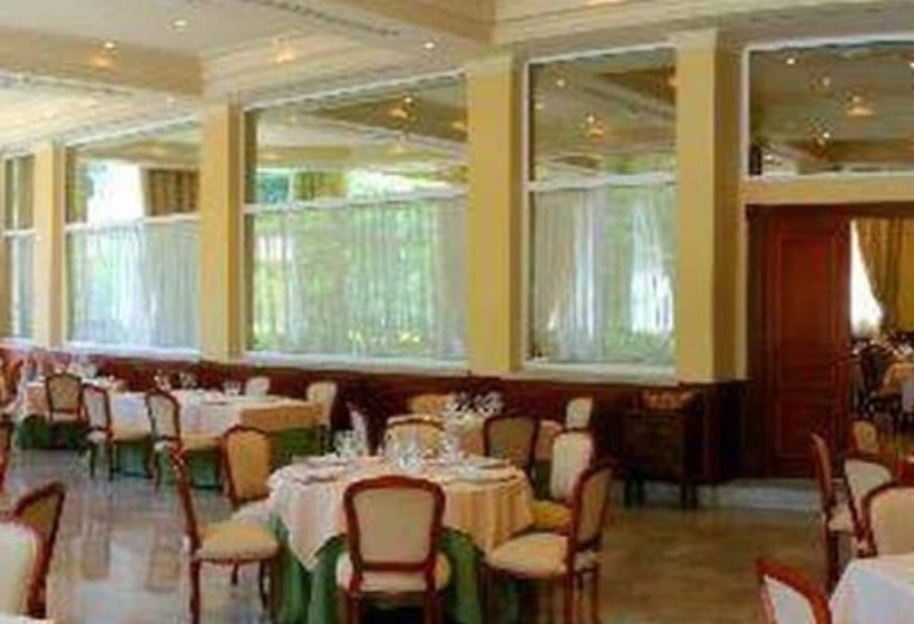 Arcea Gran Hotel Pelayo