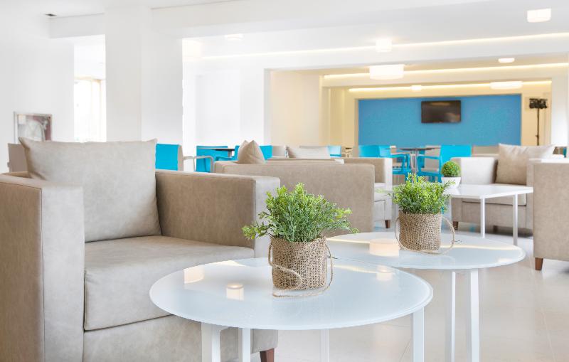 هتل Bluesea Arenal Tower Adults Only