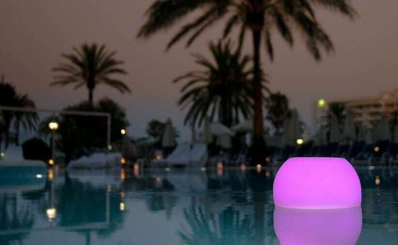 فندق Cm Castell De Mar