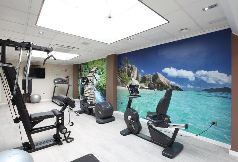 فندق Helios Benidorm