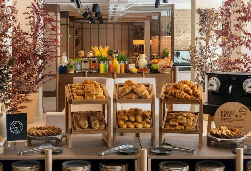 בית מלון כפרי Mercure Benidorm