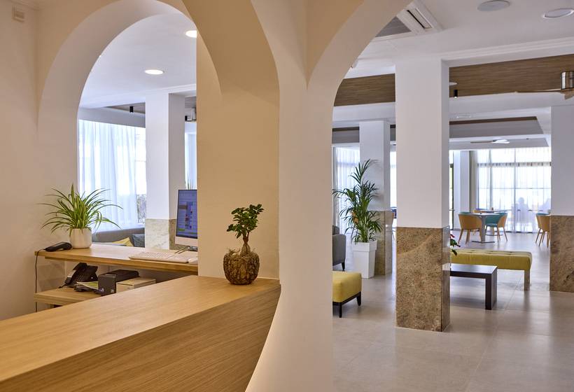 Universal Hotel Bikini