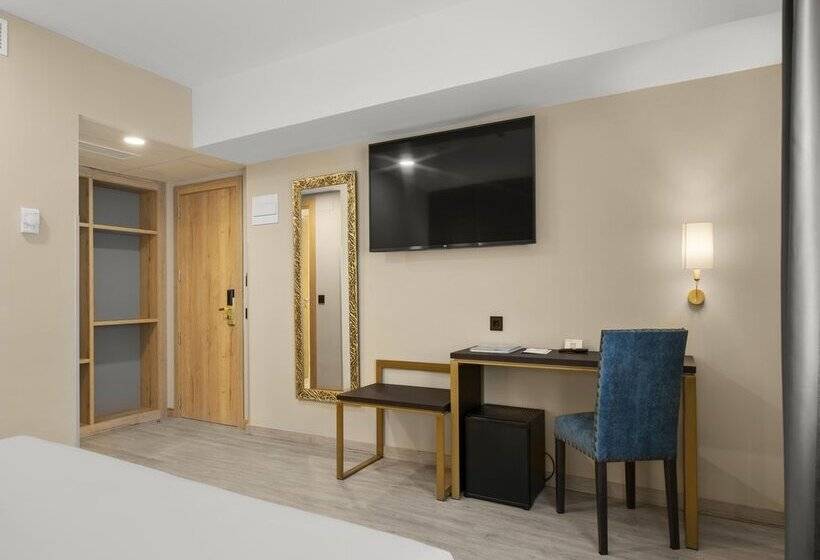 ホテル Zentral Ramiro I