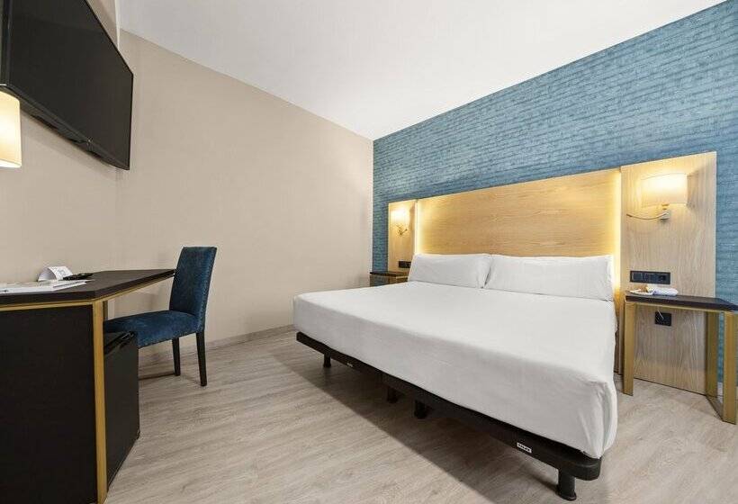 ホテル Zentral Ramiro I