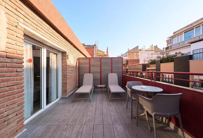 هتل Catalonia Park Guell