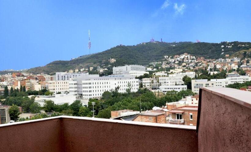 هتل Catalonia Park Guell