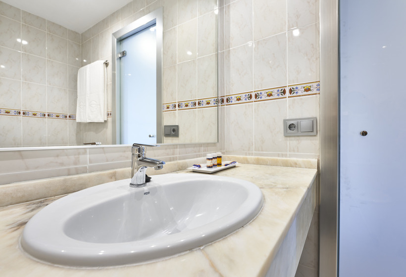 Отель Globales Torrenova - Adults Only