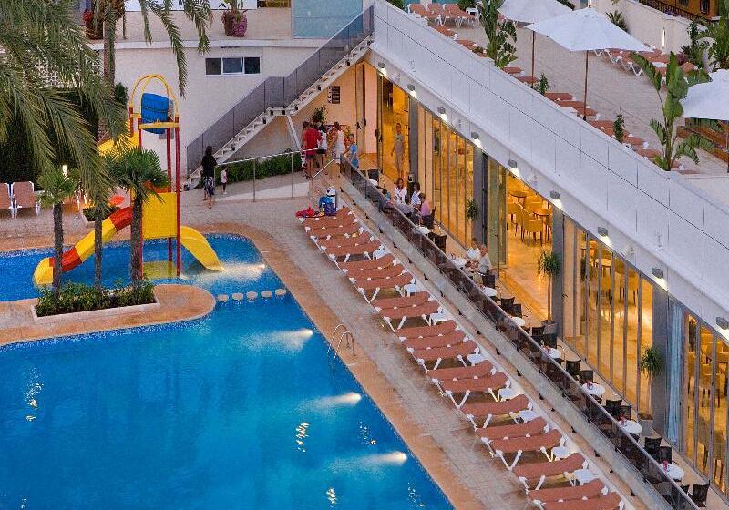 هتل Rh Bayren Parc