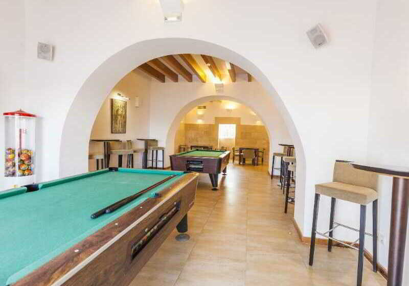 호텔 Sirenis Club Siesta