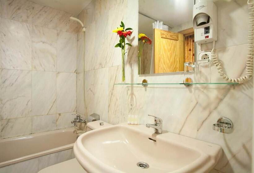 Aptos Alejandra Home